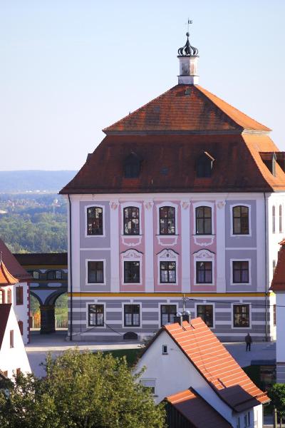 01 20151001 0455 Schloss Leitheim Jpg